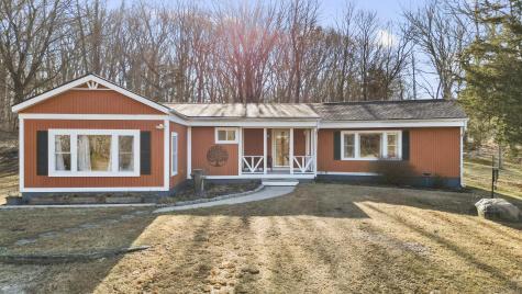 17 Coit Court Waterford CT 06385