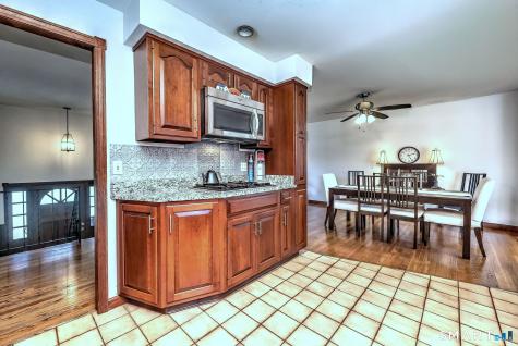 11 Ark Road Branford CT 06405