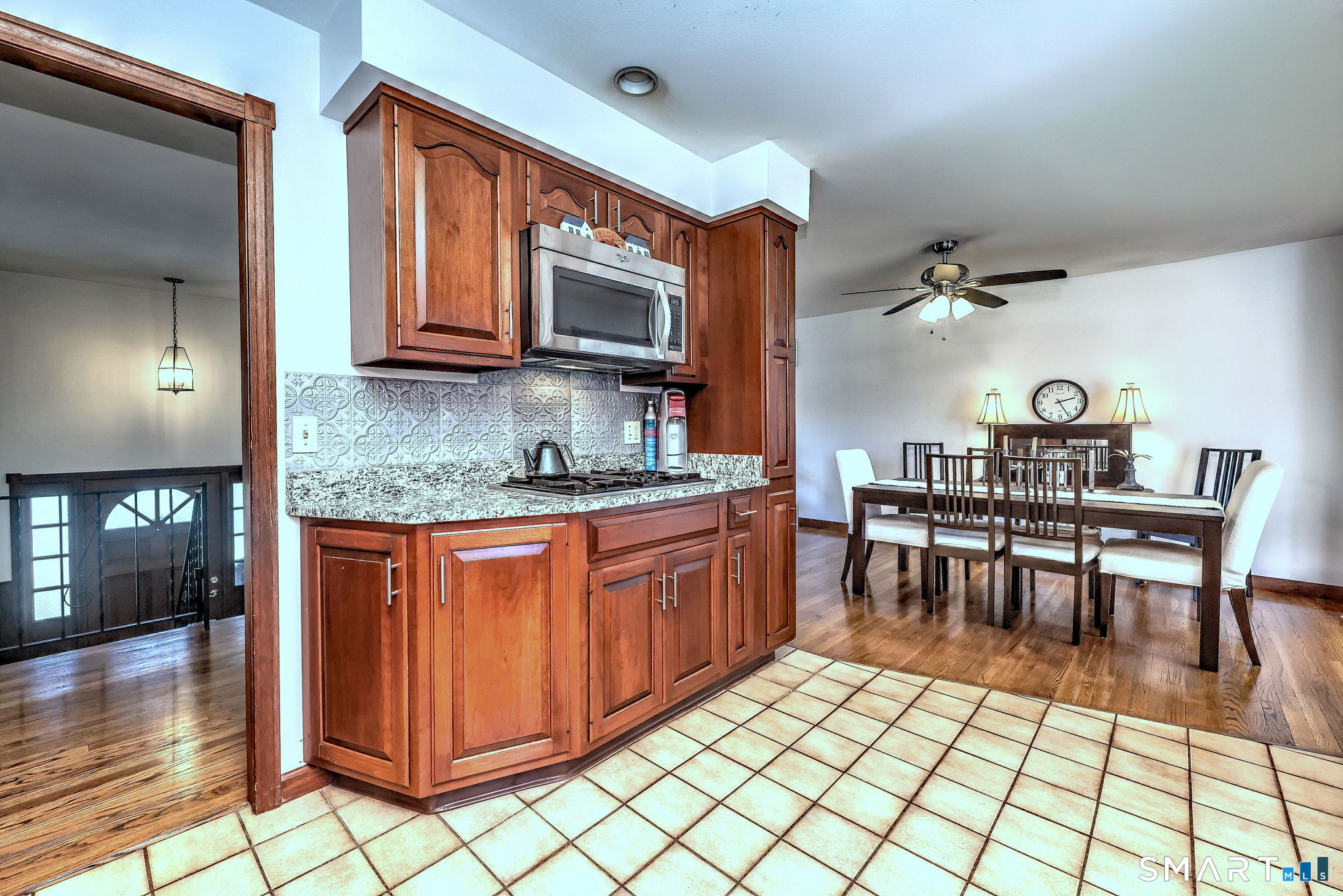 11 Ark Road Branford CT 06405
