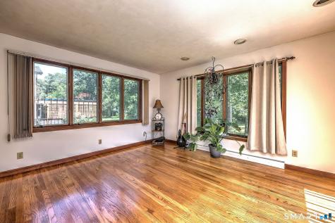 11 Ark Road Branford CT 06405