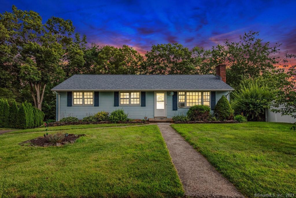 105 Dana Lane Meriden CT 06451
