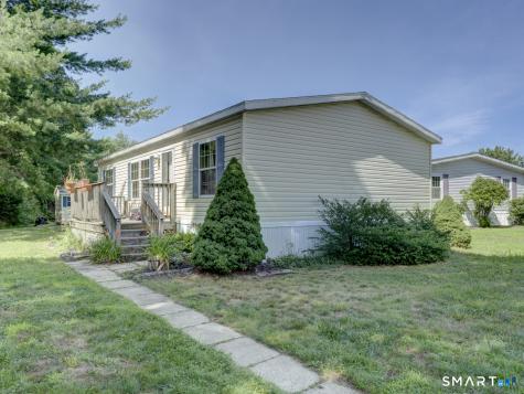 37 Pond Way Windham CT 06256