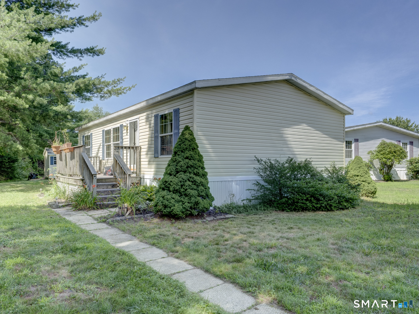37 Pond Way Windham CT 06256