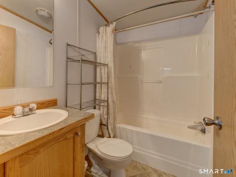 37 Pond Way Windham CT 06256