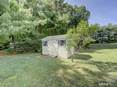 37 Pond Way Windham CT 06256