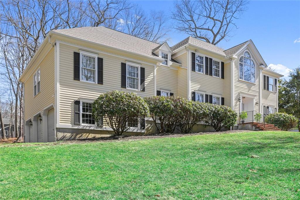 3 Tuckahoe Road Trumbull CT 06611