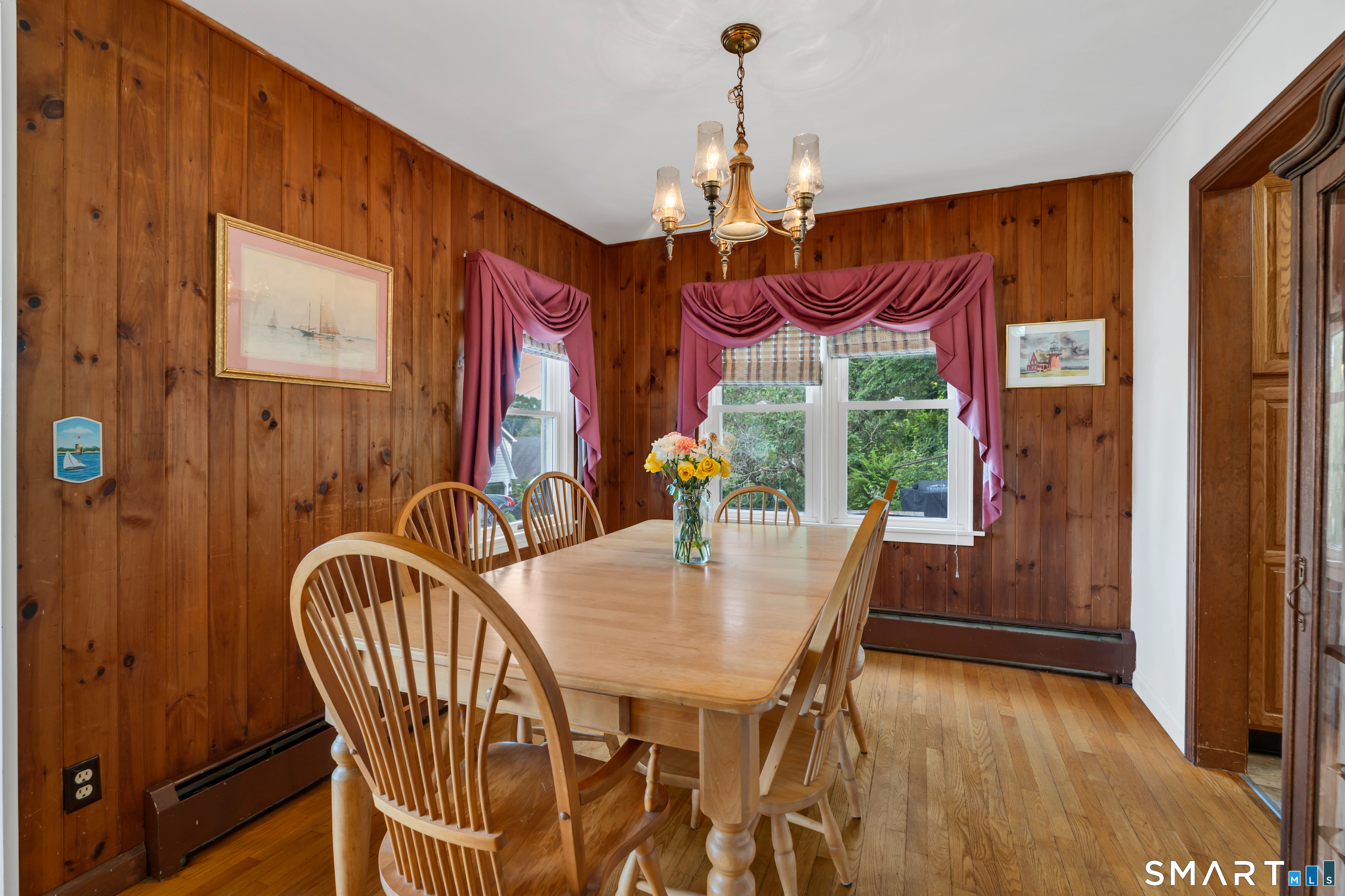 16 Ledge Road East Lyme CT 06357
