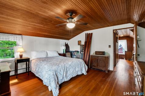 16 Ledge Road East Lyme CT 06357