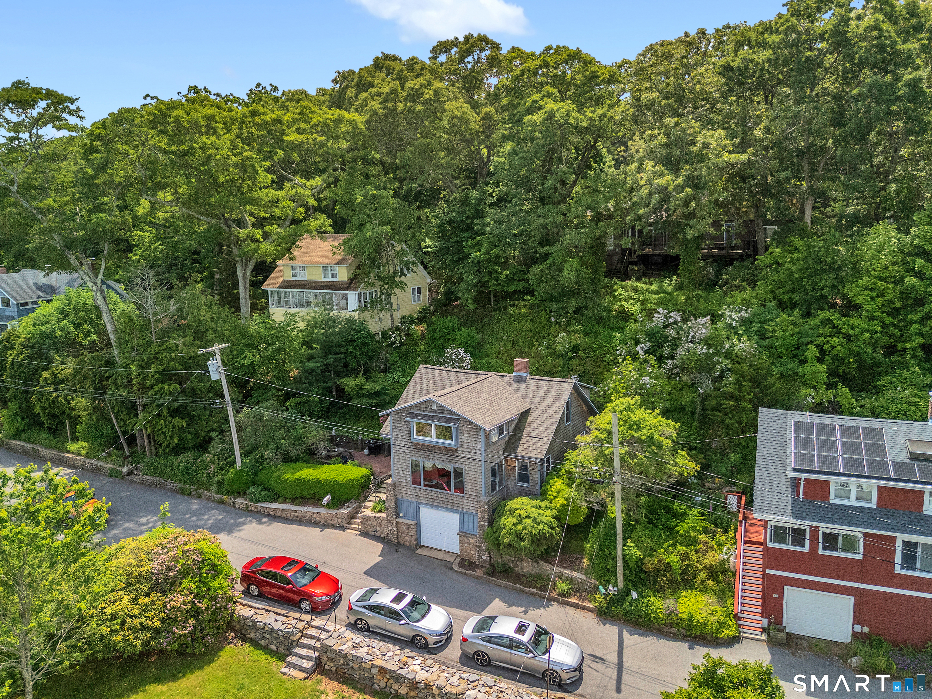 16 Ledge Road East Lyme CT 06357
