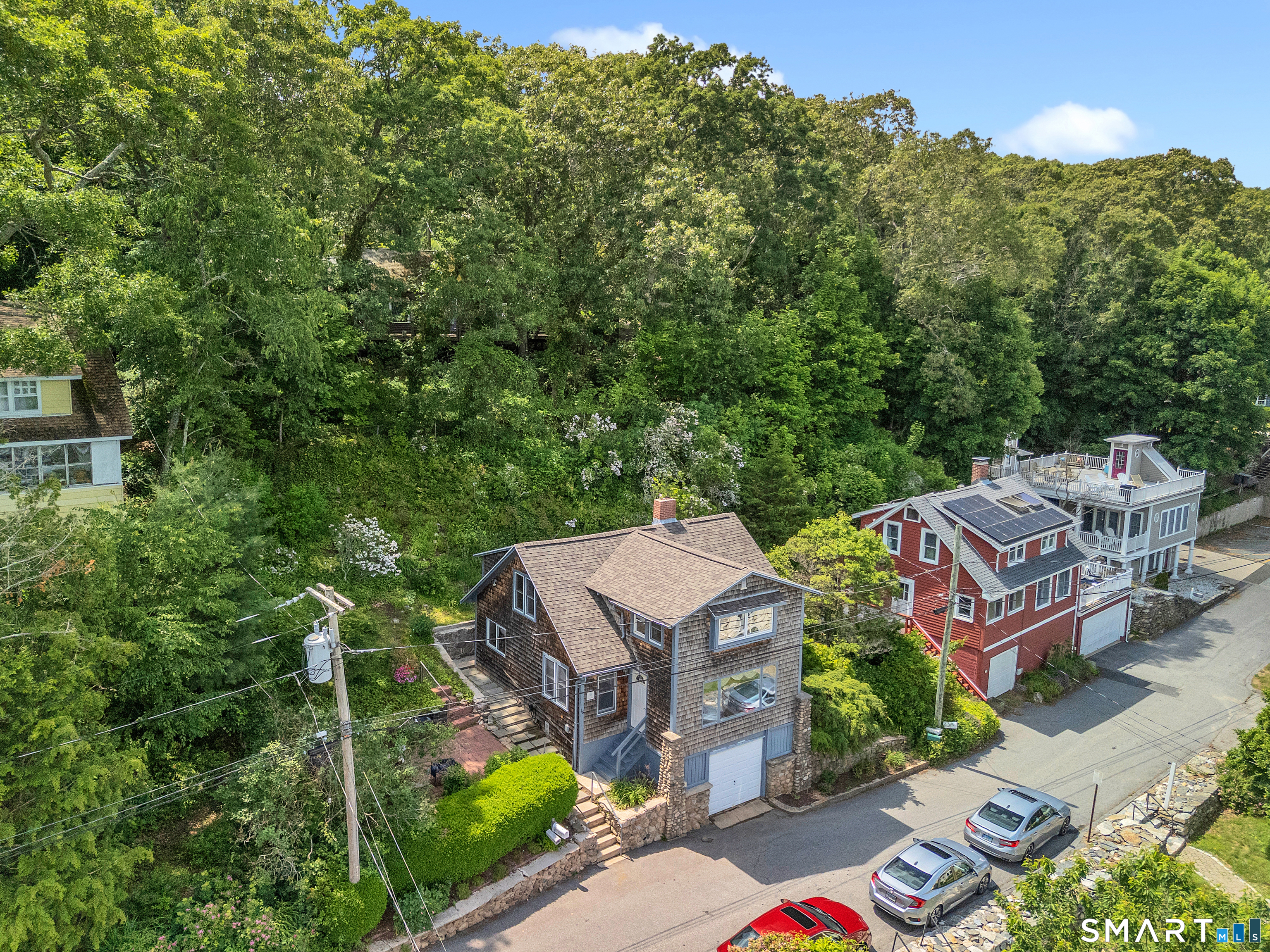 16 Ledge Road East Lyme CT 06357