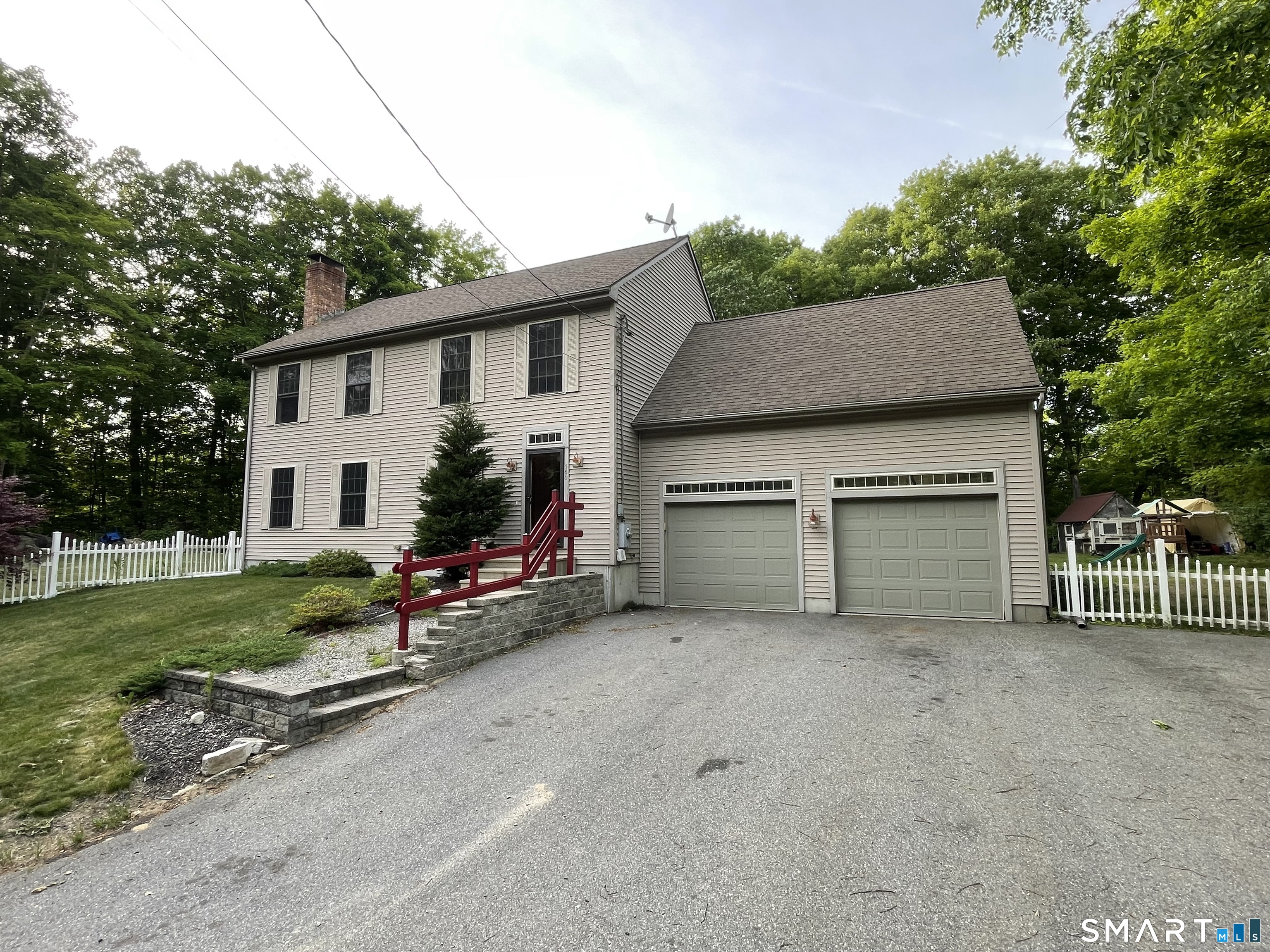 560 South Frontage Road Killingly CT 06239