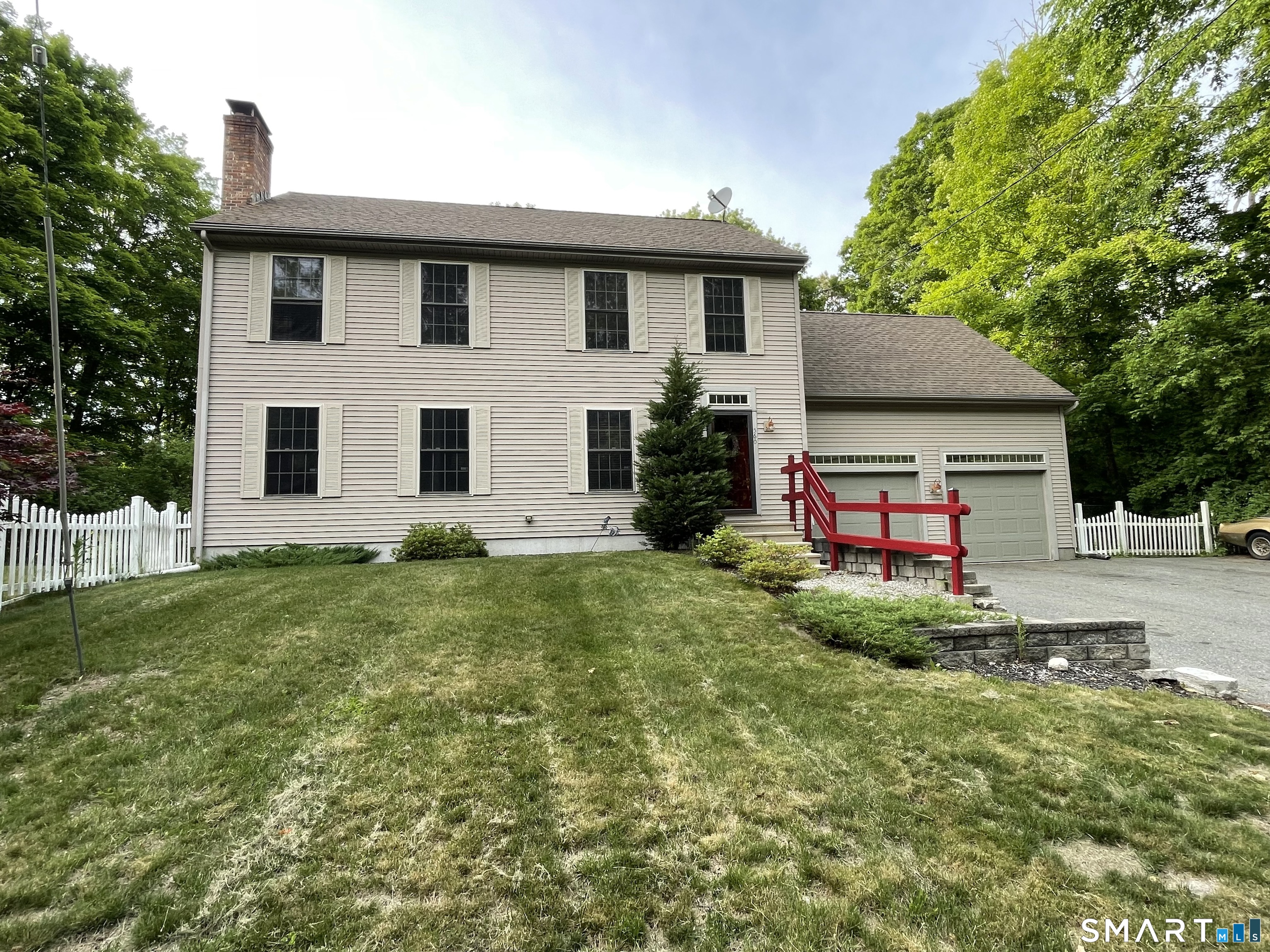 560 South Frontage Road Killingly CT 06239
