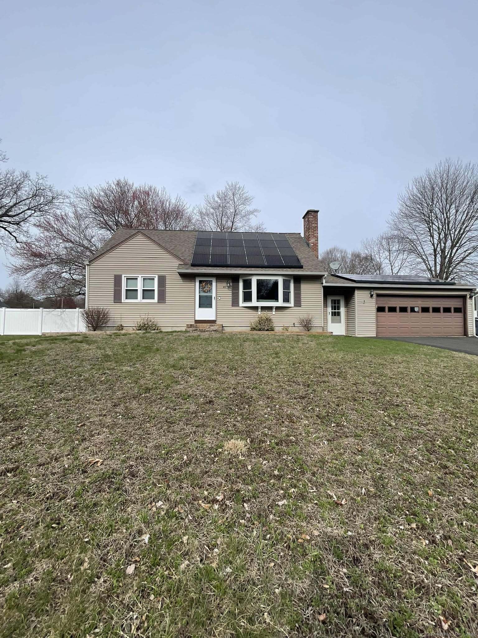 41 Monroe Road Enfield CT 06082