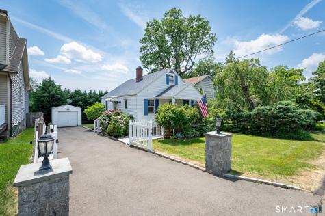 78 Saint Charles Avenue Stamford CT 06907