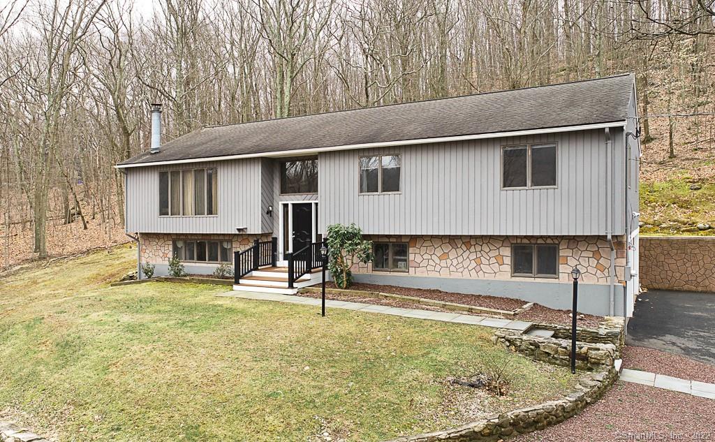 150 Seymour Road Woodbridge CT 06525