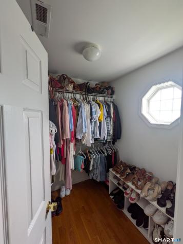 585 Congress Avenue Waterbury CT 06708