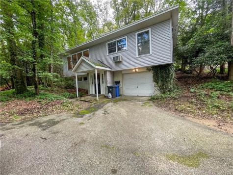 5 Eastwood Road Mansfield CT 06268