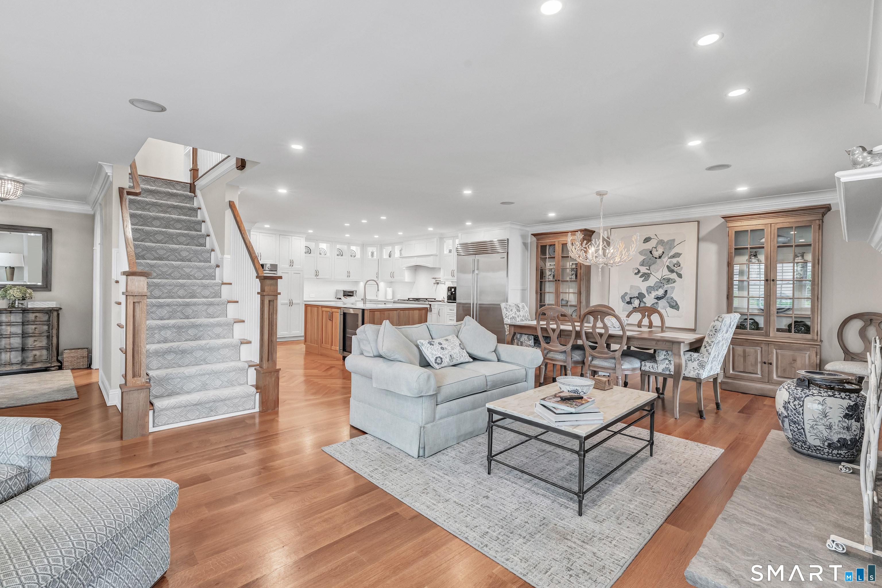 827 East Broadway Milford CT 06460