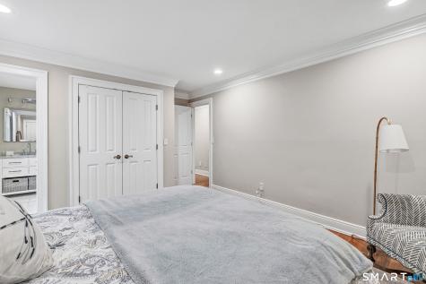 827 East Broadway Milford CT 06460
