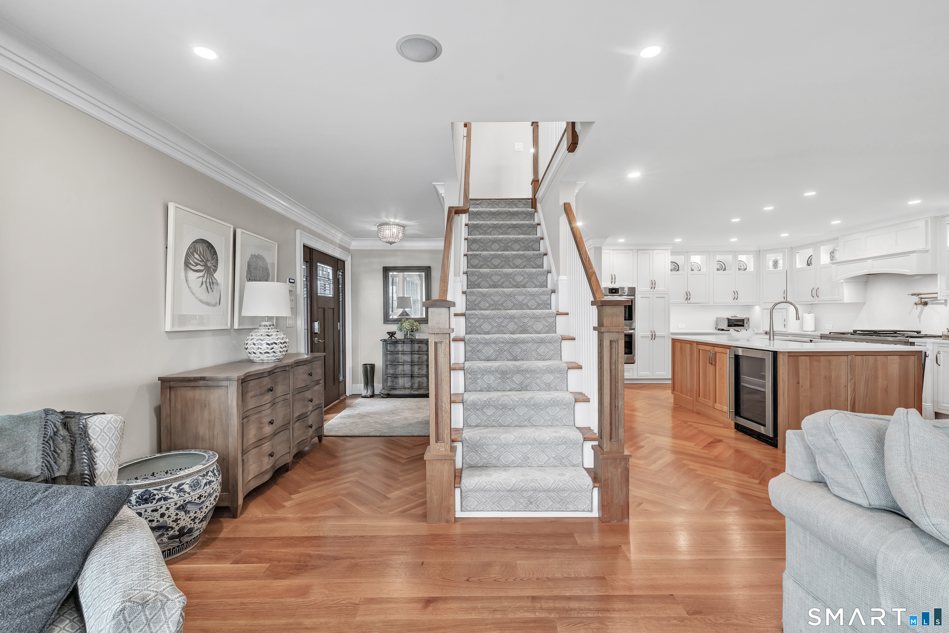 827 East Broadway Milford CT 06460