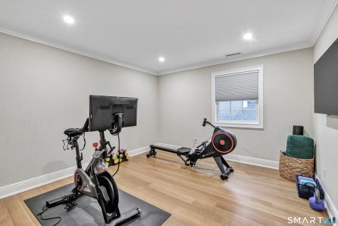 827 East Broadway Milford CT 06460