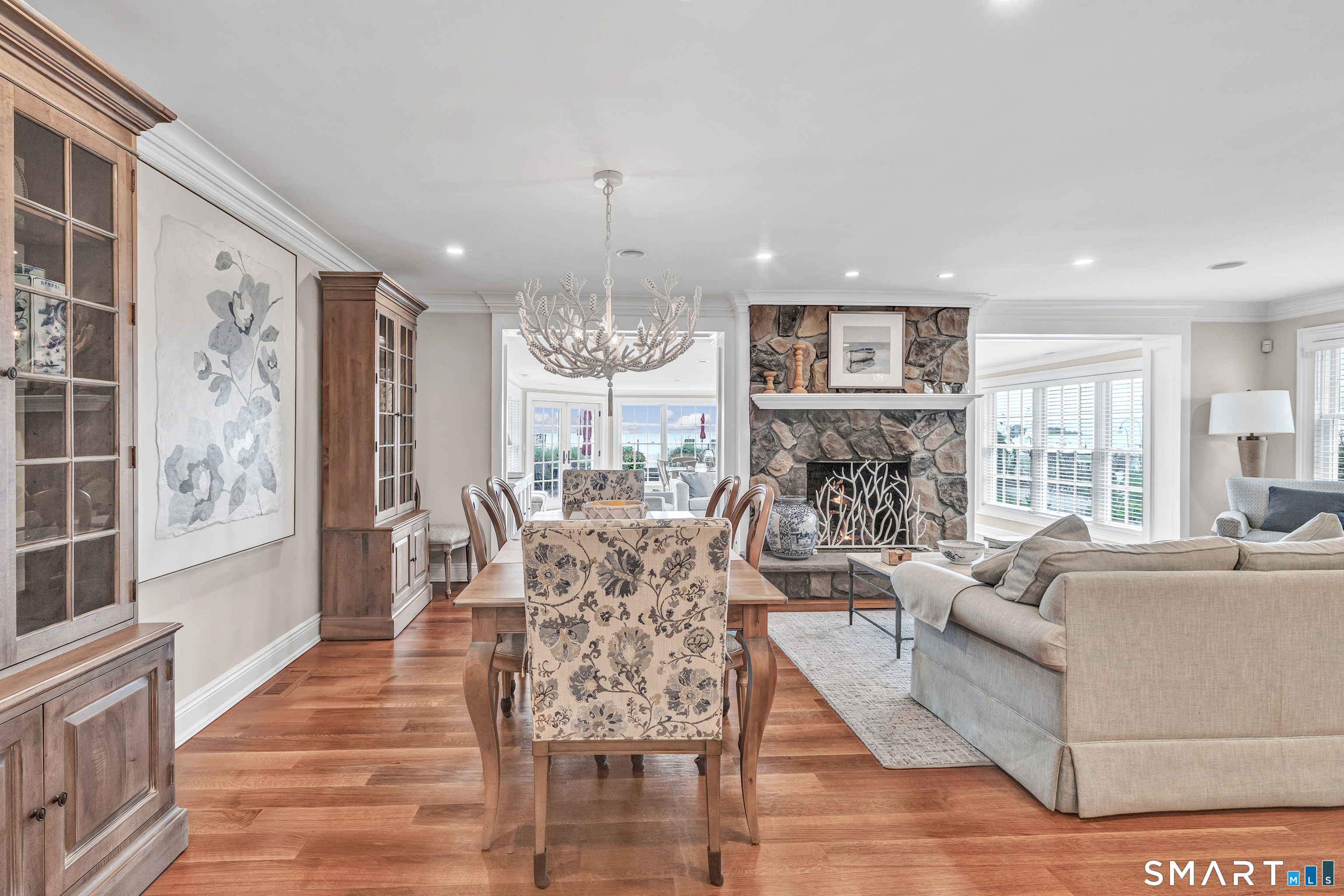 827 East Broadway Milford CT 06460