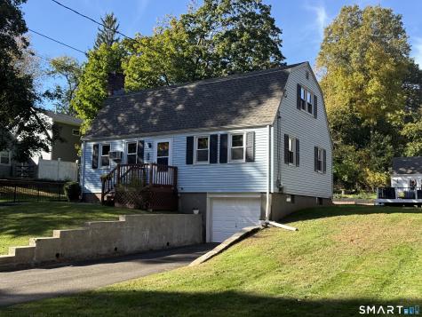 63 Kenwood Street Berlin CT 06037