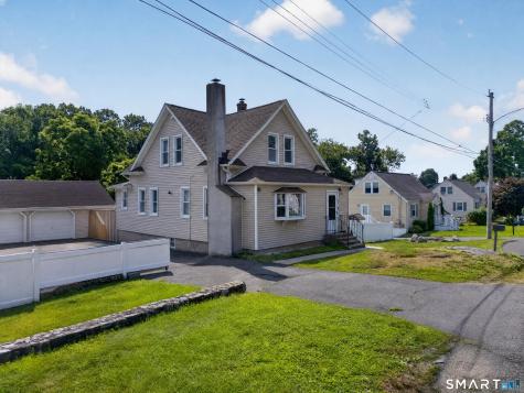 34 Lansing Avenue Trumbull CT 06611