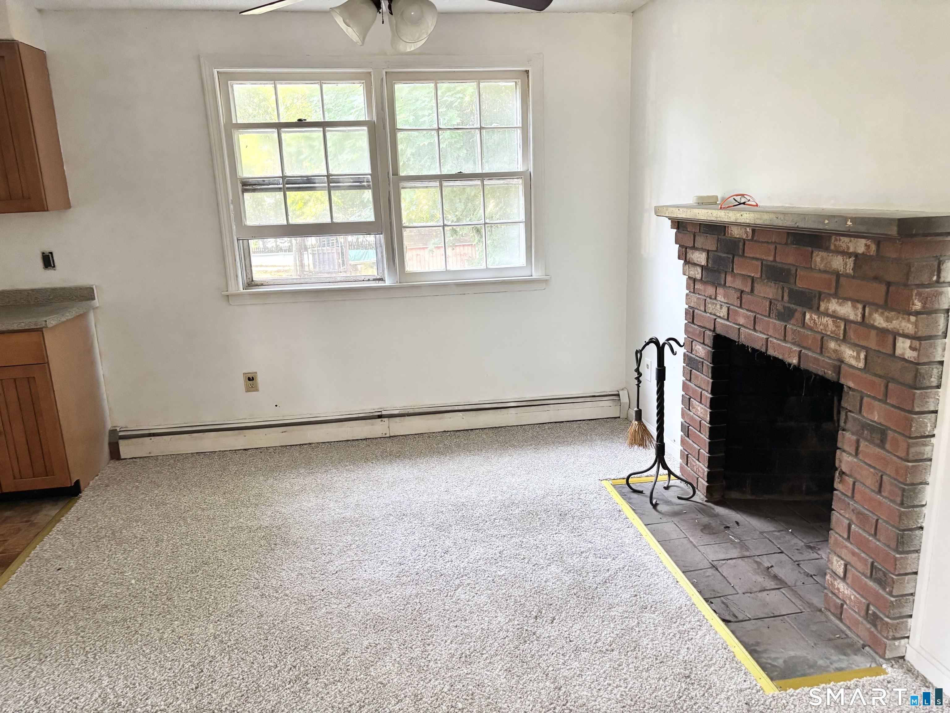 369 Bidwell Street Manchester CT 06040