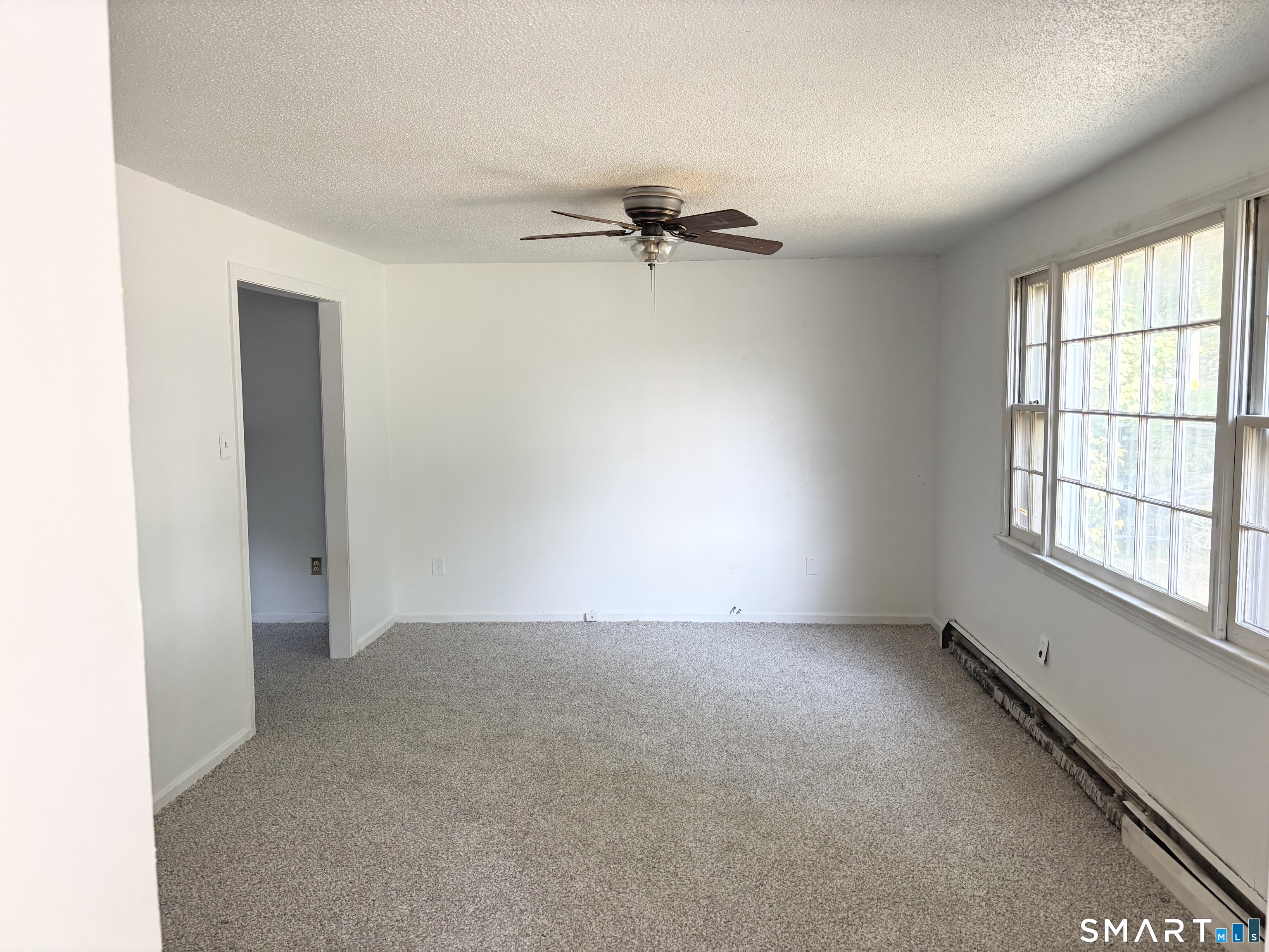 369 Bidwell Street Manchester CT 06040