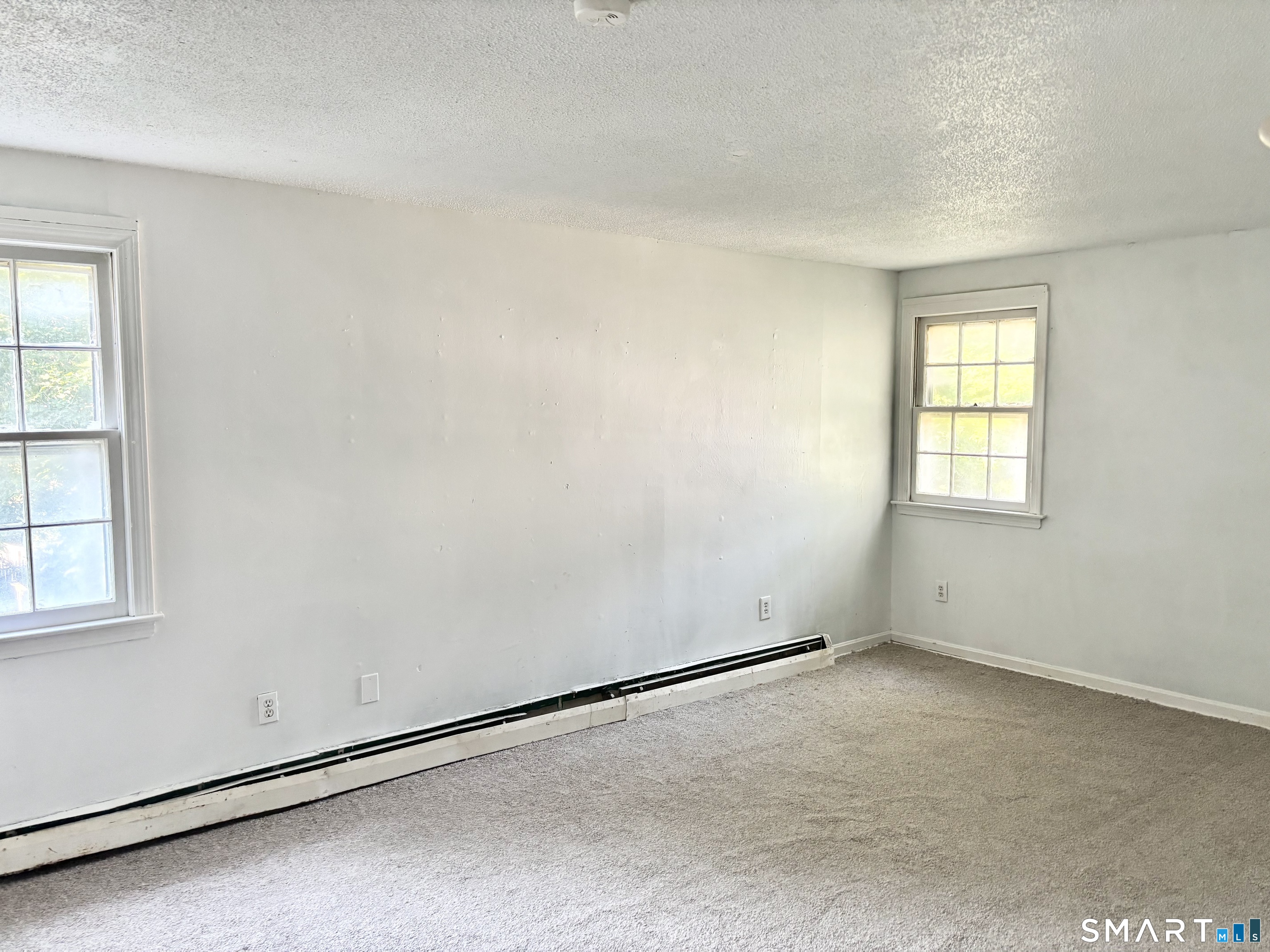 369 Bidwell Street Manchester CT 06040