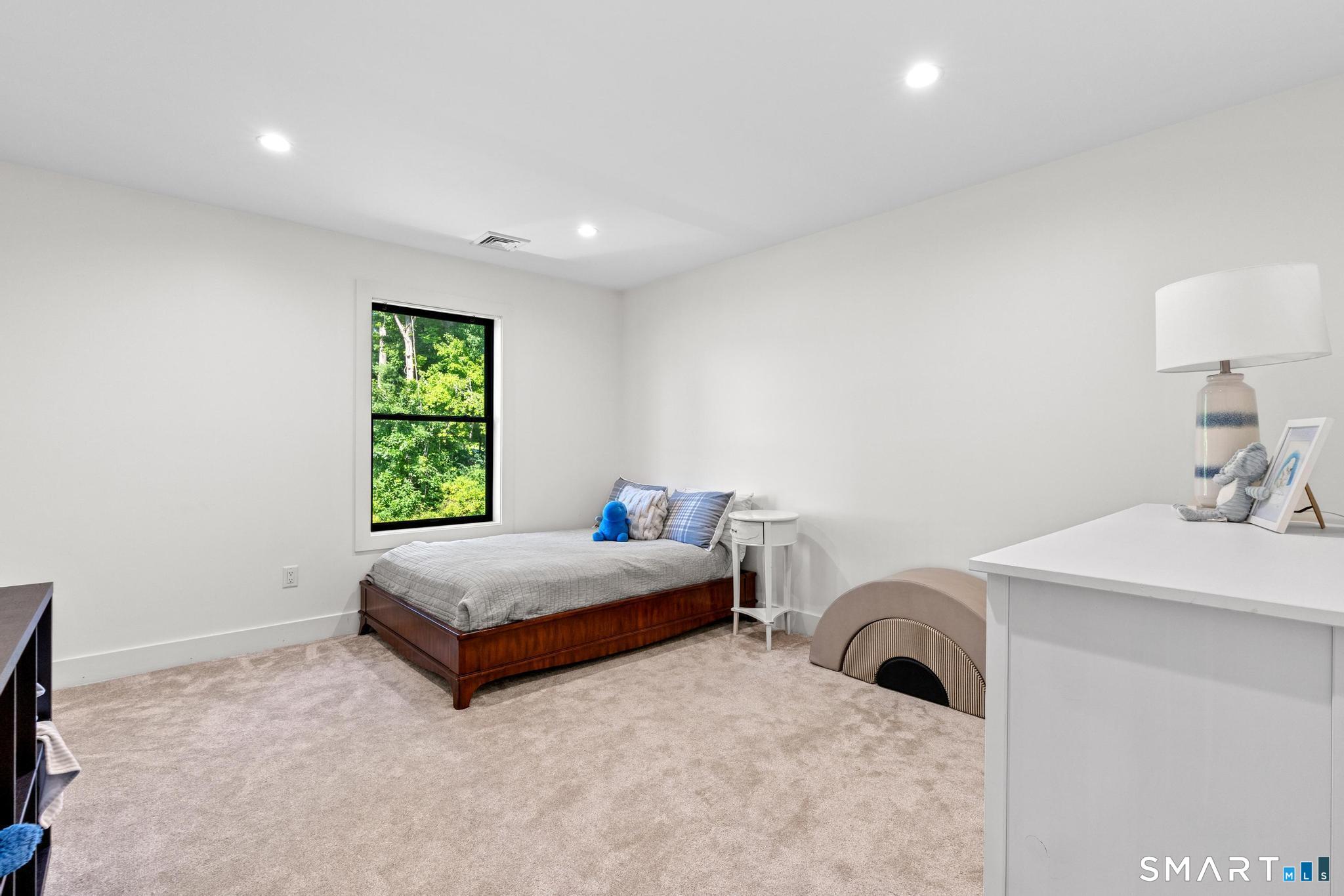 37 Luca Lane Wethersfield CT 06109