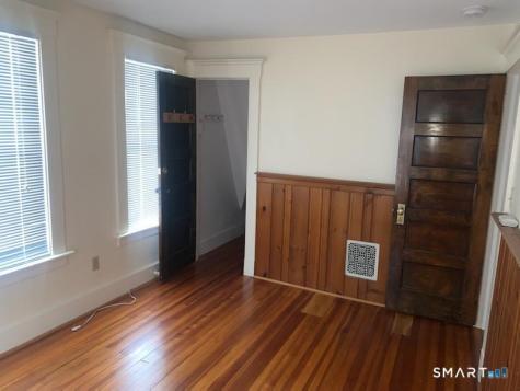 1818 Dixwell Avenue Hamden CT 06514