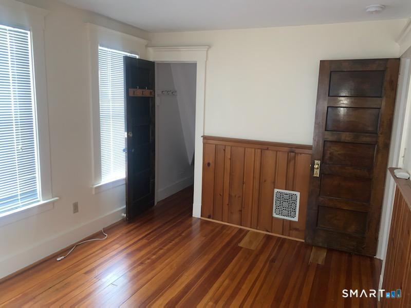 1818 Dixwell Avenue Hamden CT 06514