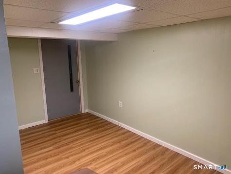 1818 Dixwell Avenue Hamden CT 06514