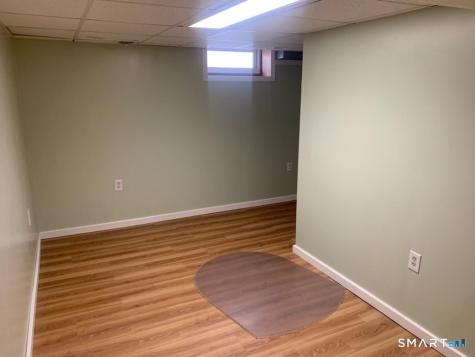 1818 Dixwell Avenue Hamden CT 06514