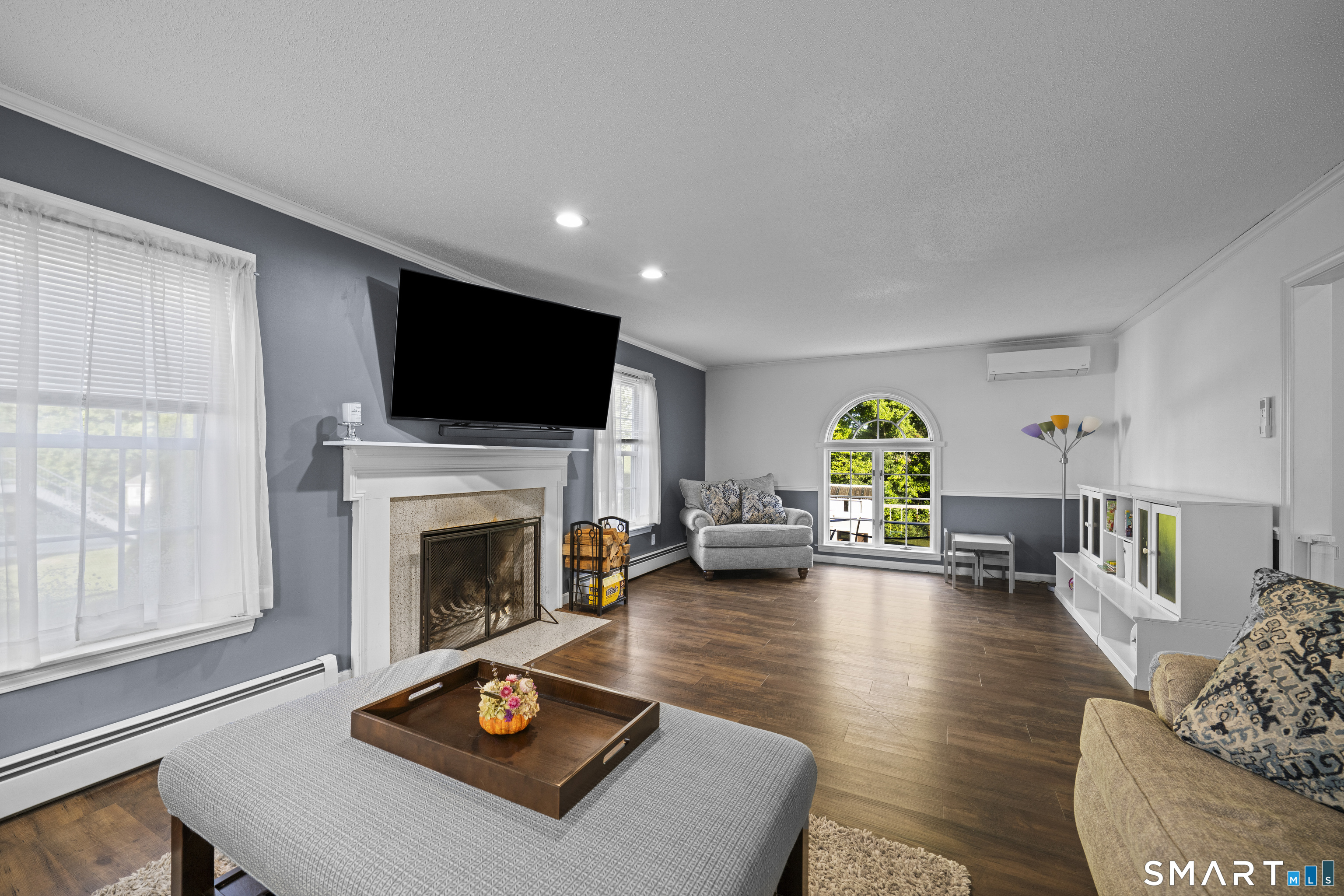 25 Devine Road Suffield CT 06078