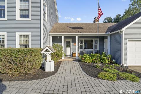 25 Devine Road Suffield CT 06078