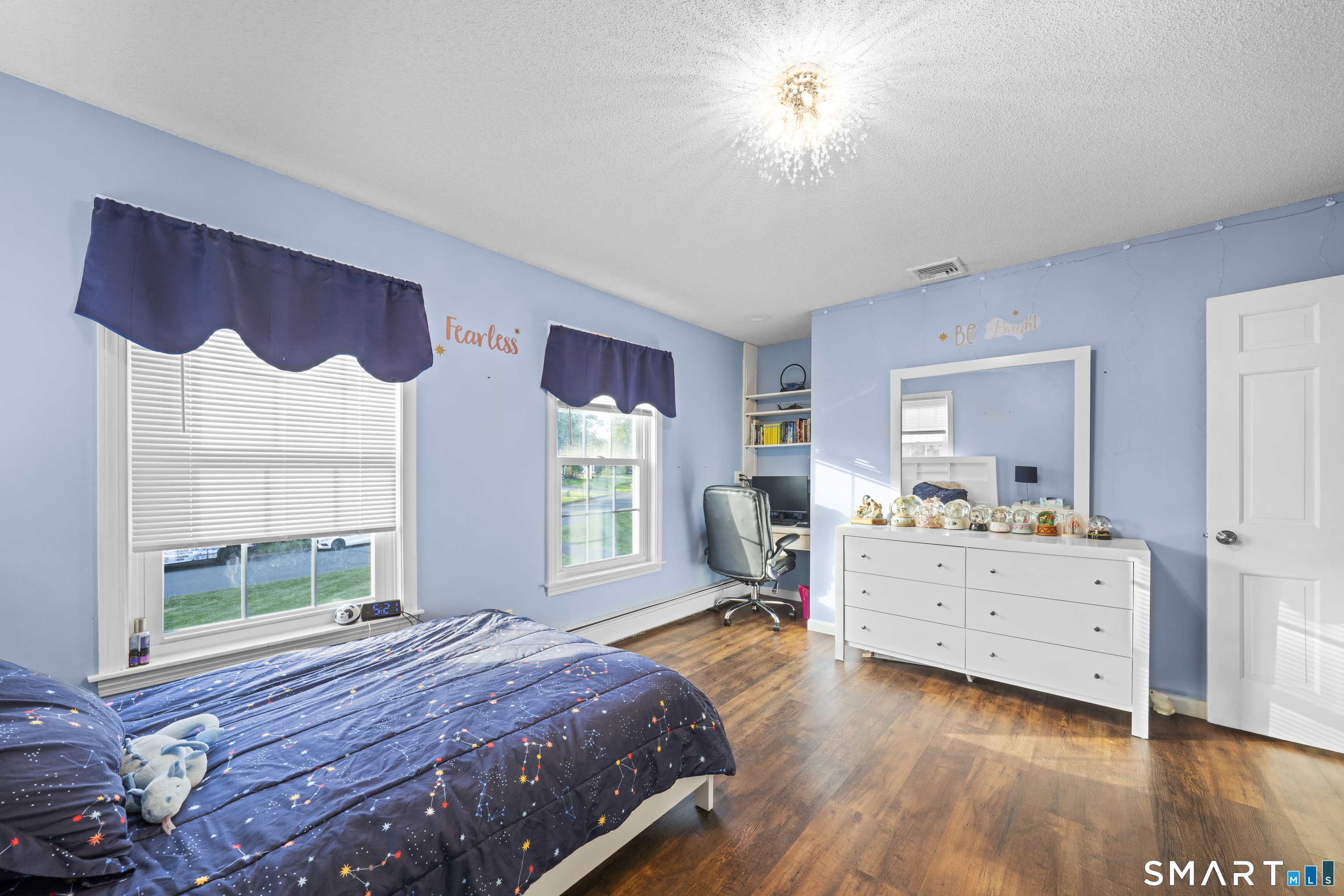 25 Devine Road Suffield CT 06078
