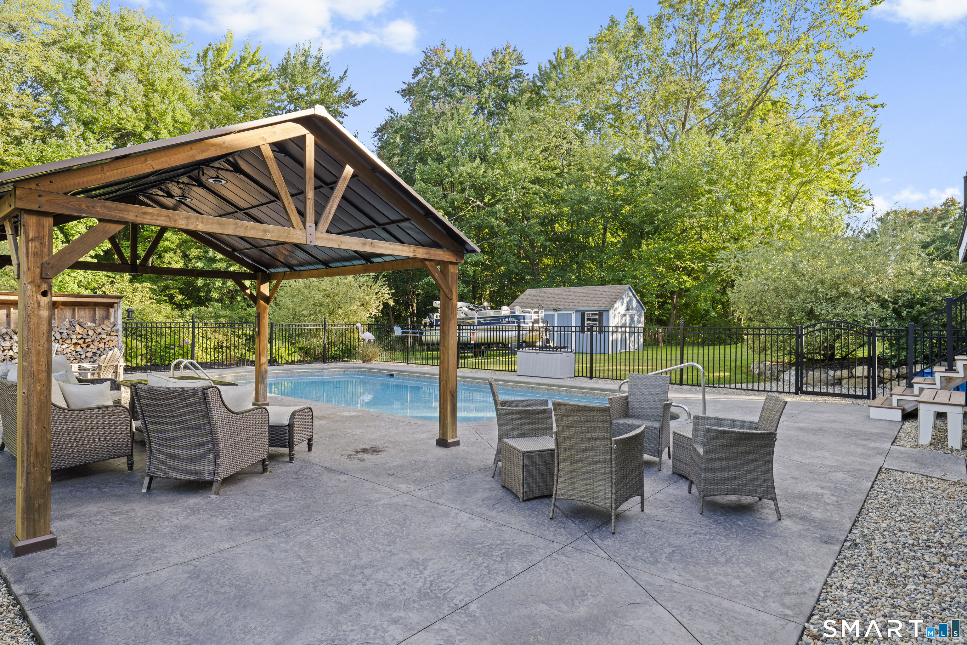 25 Devine Road Suffield CT 06078