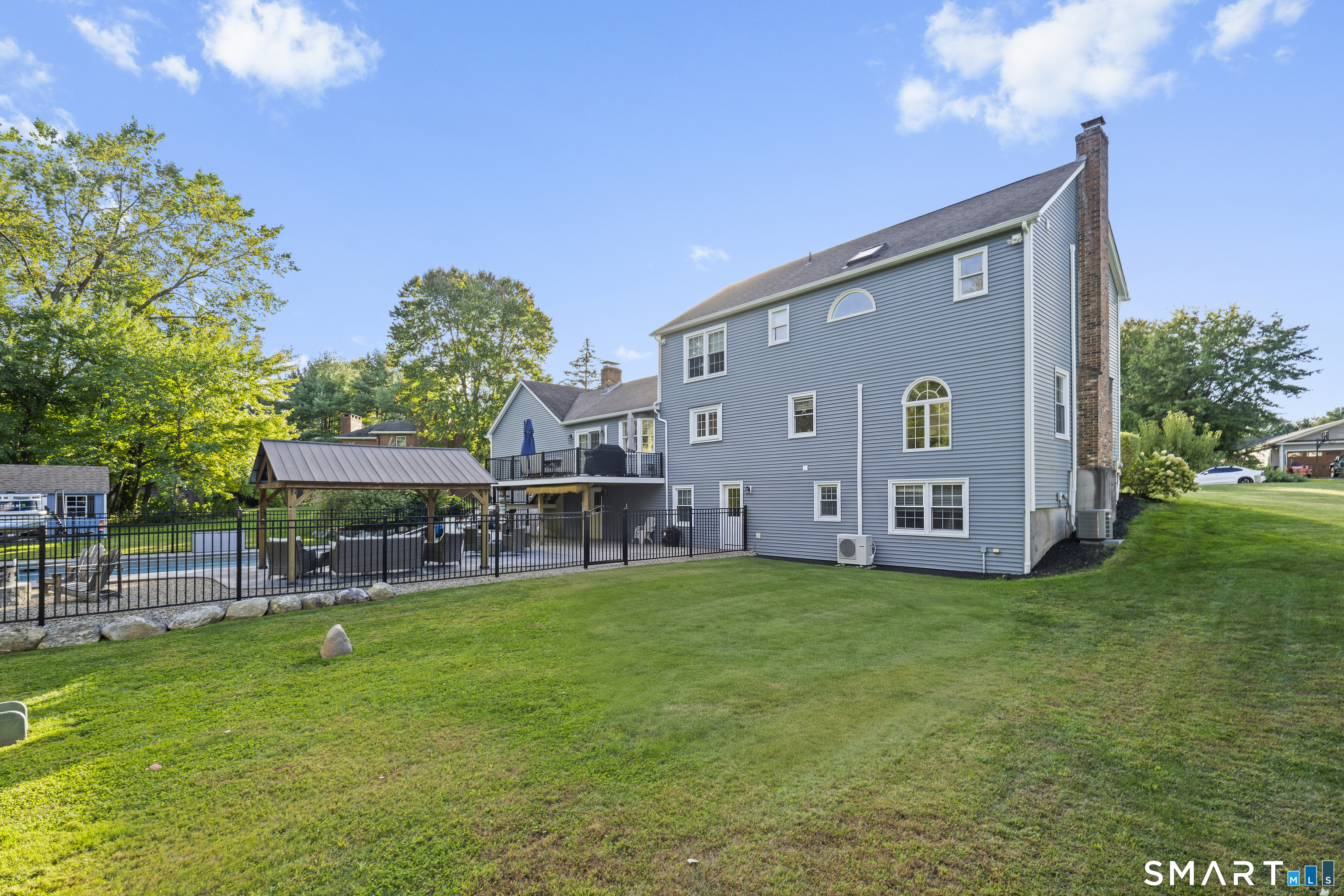 25 Devine Road Suffield CT 06078