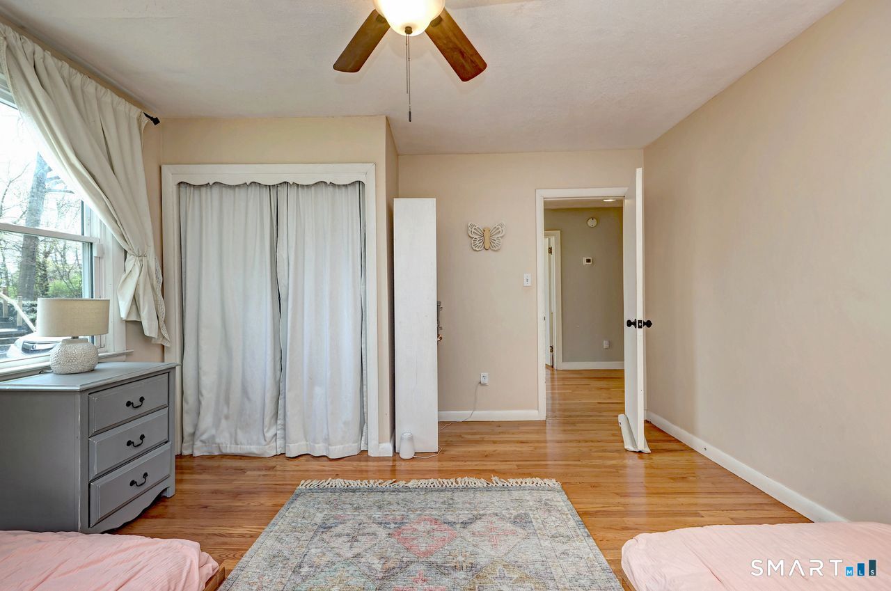 343 Smith Farm Road Orange CT 06477