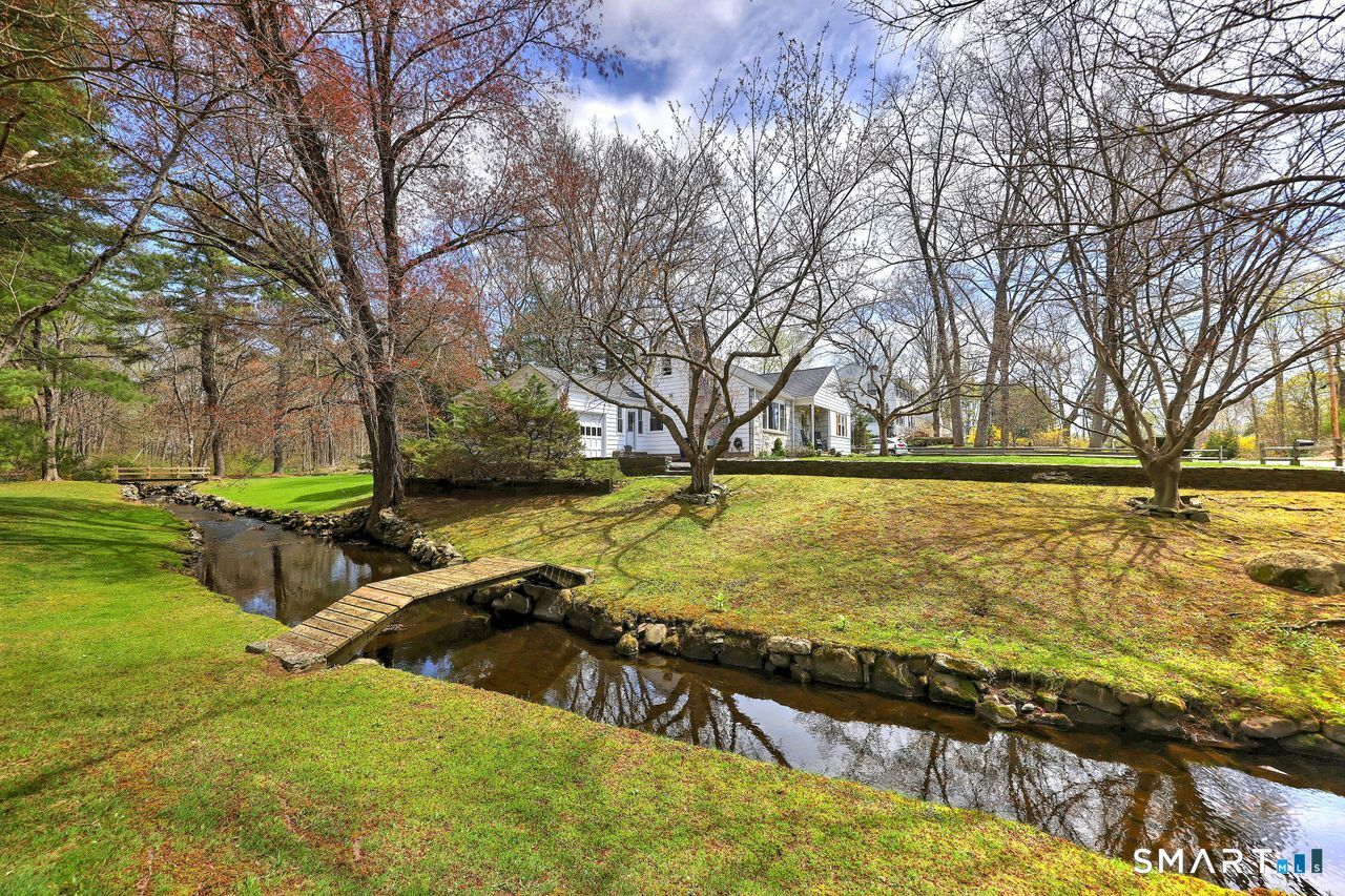 343 Smith Farm Road Orange CT 06477