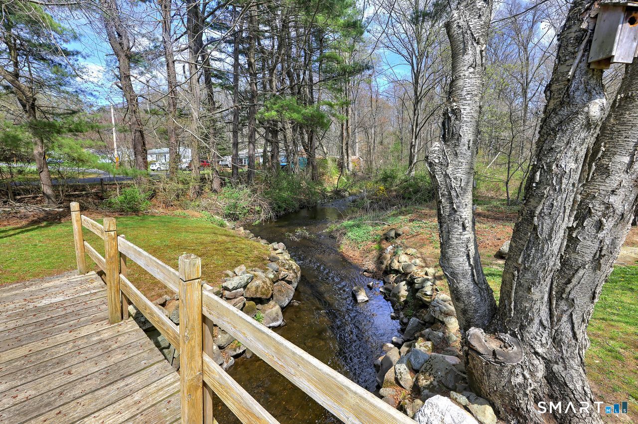 343 Smith Farm Road Orange CT 06477