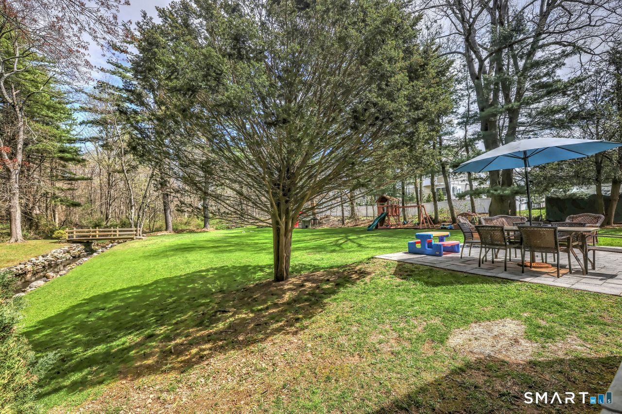 343 Smith Farm Road Orange CT 06477