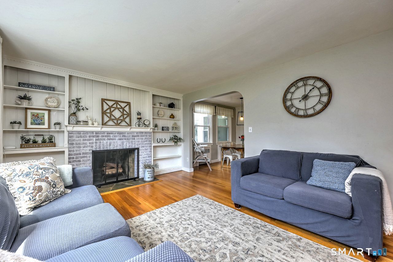 343 Smith Farm Road Orange CT 06477