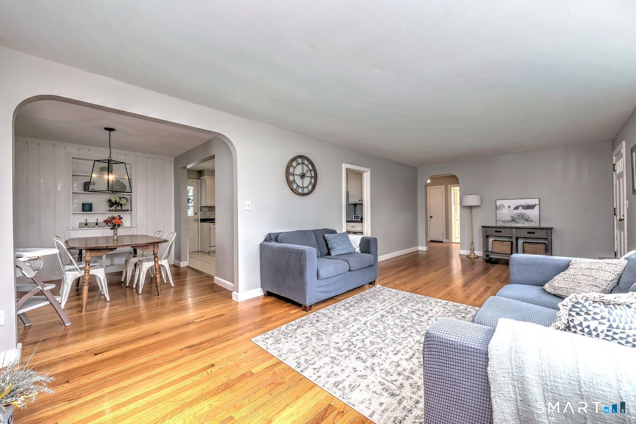 343 Smith Farm Road Orange CT 06477