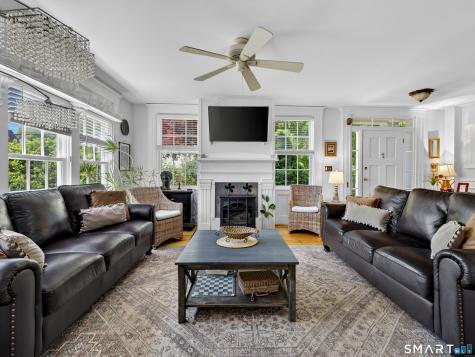 26 Pearl Street Groton CT 06355