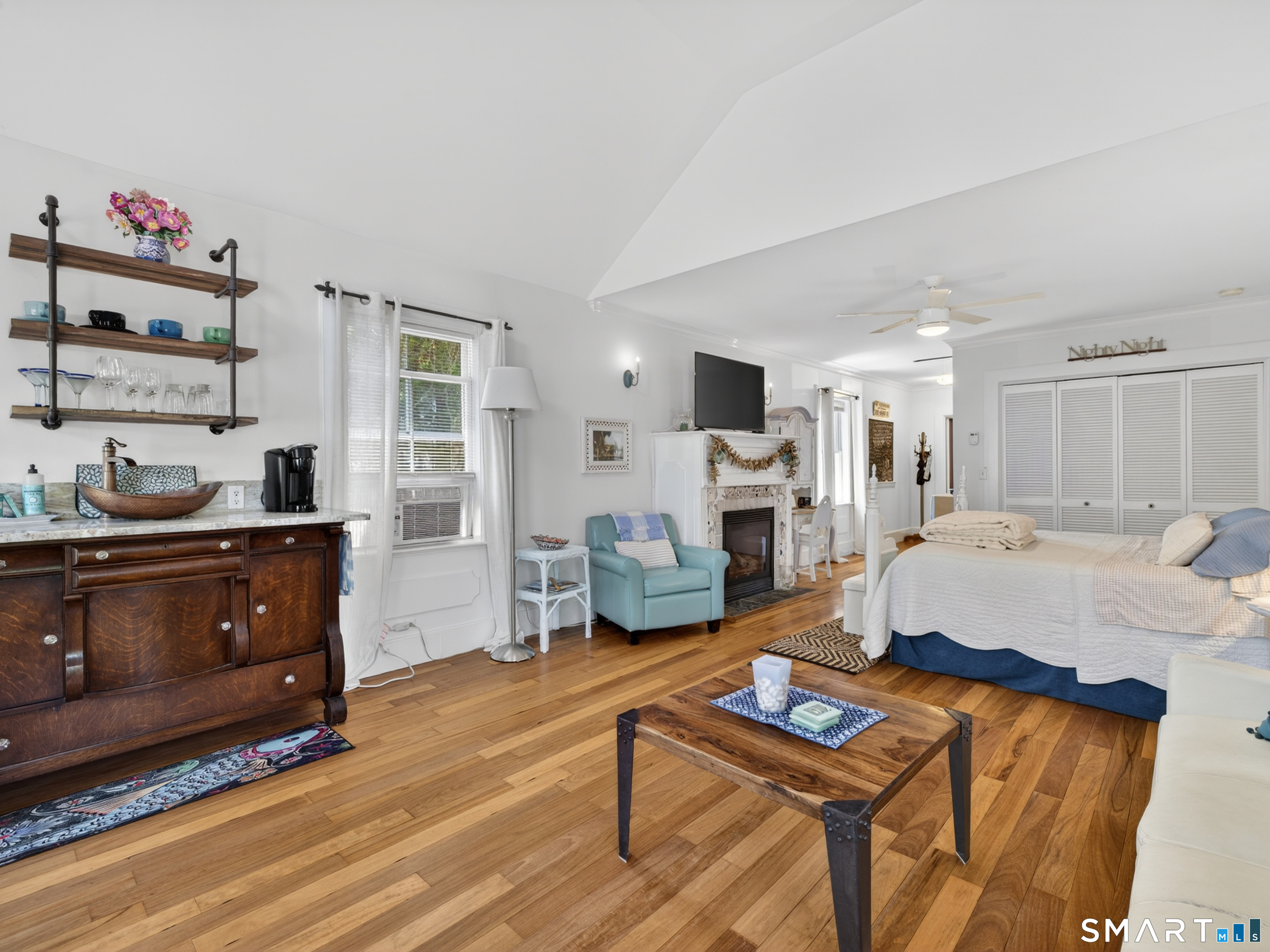 26 Pearl Street Groton CT 06355