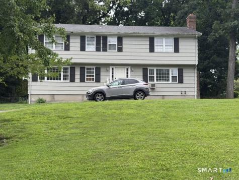70 Crest Terrace Fairfield CT 06825